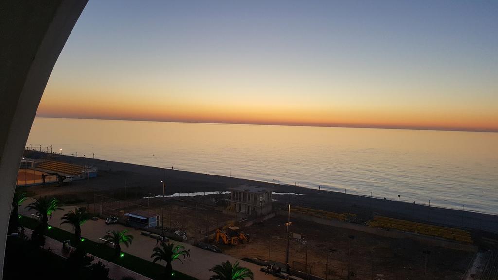 Apartment Magnolia Seaside Batumi Exterior photo